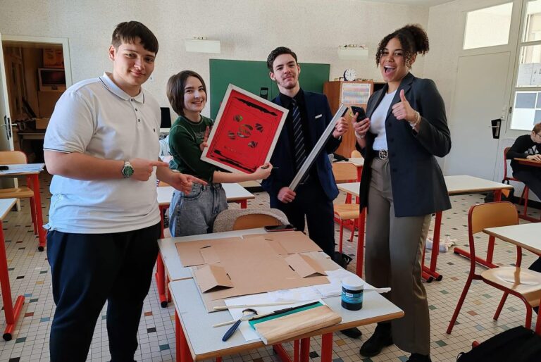 Atelier Sérigraphie 2024 en partenariat avec WAAWH